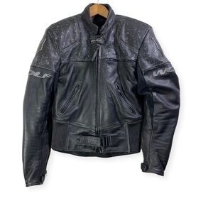 Vintage WOLF Black Leather Motorcycle // Biker Jacket
Size 40 or M